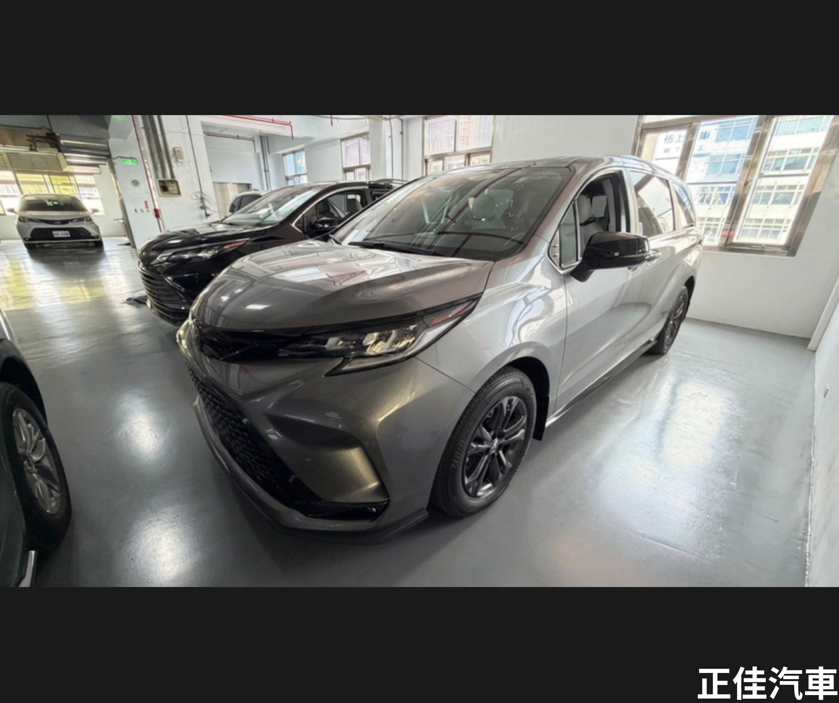 Car Photo 1