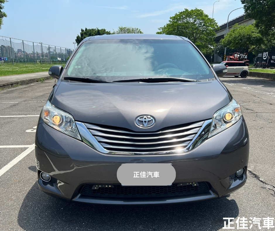 💎 2012年 TOYOTA #SIENNA LE 3.5L 豪華灰 8人座家庭艦艇 💎