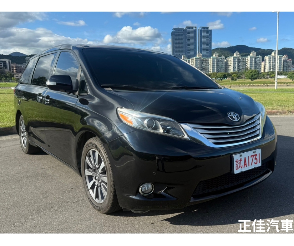 🤩2015年 Toyota #SIENNA Limited 3.5L 頂級黑色 7人座 🚐