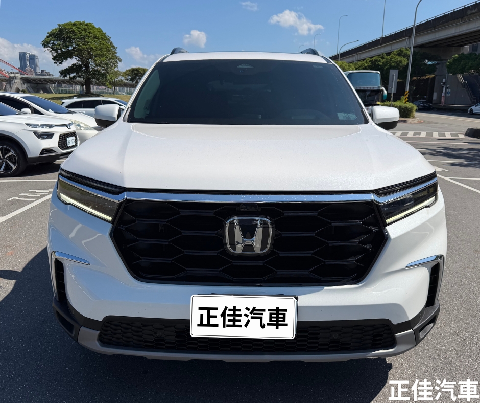 💎 2023年 Honda Pilot 白色8人座 SUV 💎