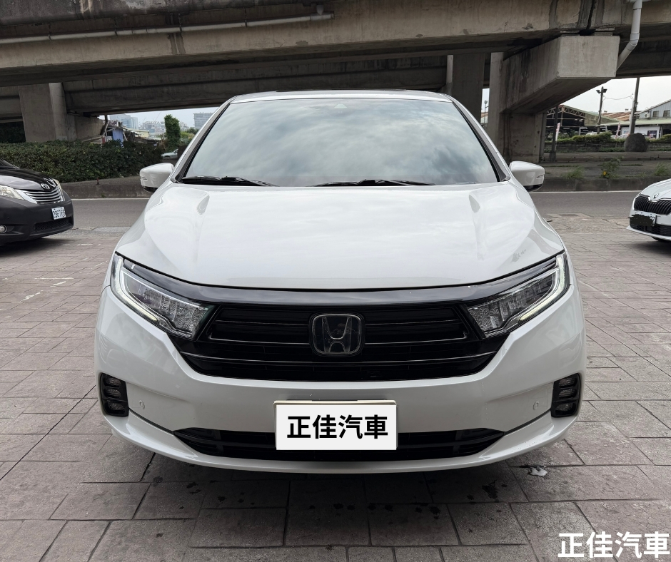 ❤️‍🔥 2021 Honda Odyssey Touring 3.5L 白色 8人座 ❤️‍🔥