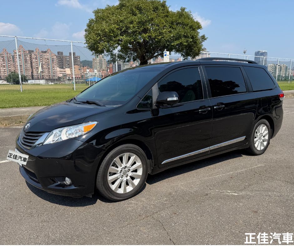 🚗 2013 Toyota SIENNA XLE 3.5L 福祉車｜曜石黑｜7人座